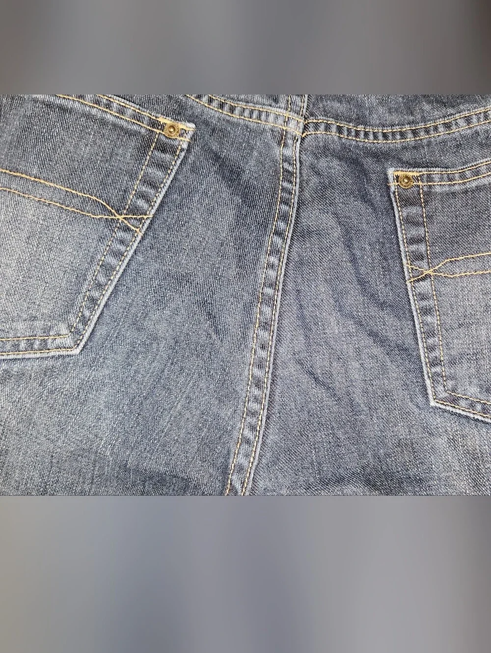 Men's Dark Blue Classic Straight Jeans Claiborne 36/30. Nice